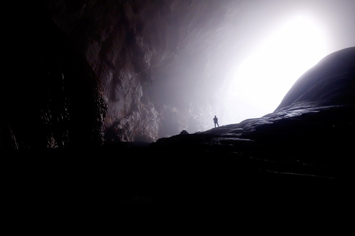 Entrée d'une grotte des Pyrénées ariégeoises