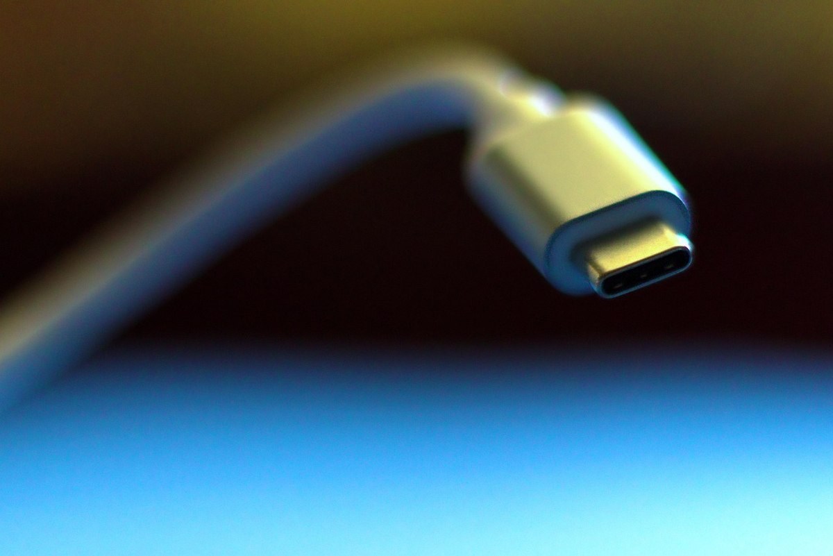 Repérer un câble USB-C qui charge vraiment vite Repérer un câble USB-C qui charge vraiment vite