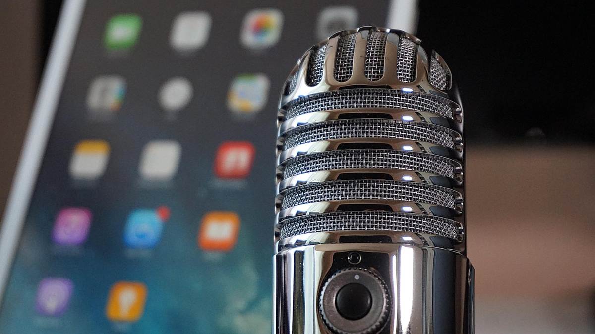 Microphone et casque audio pour enregistrement